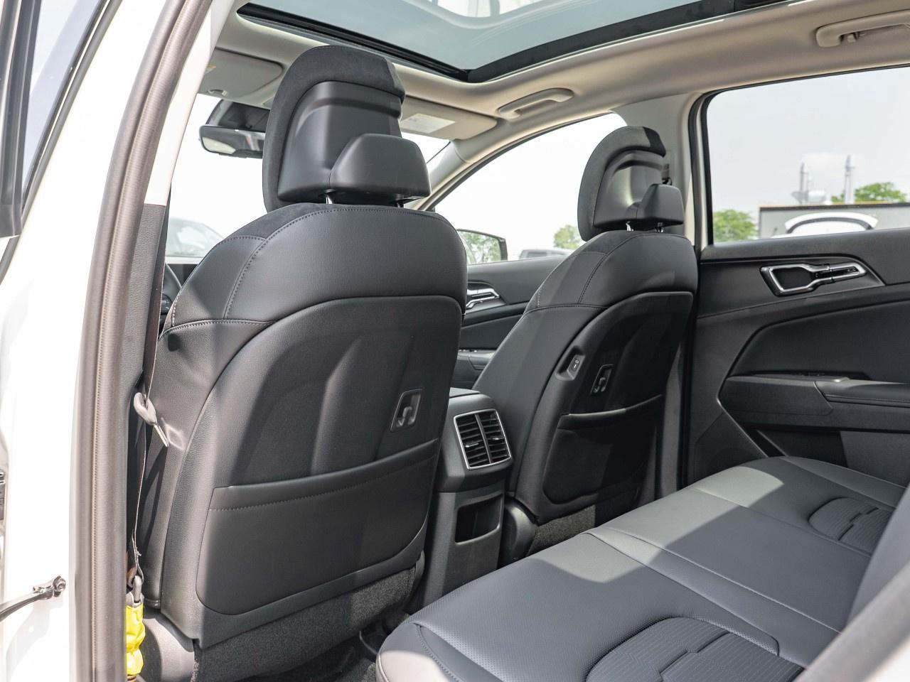 2026 Kia Sportage Hybrid EX Premium AWD Photo