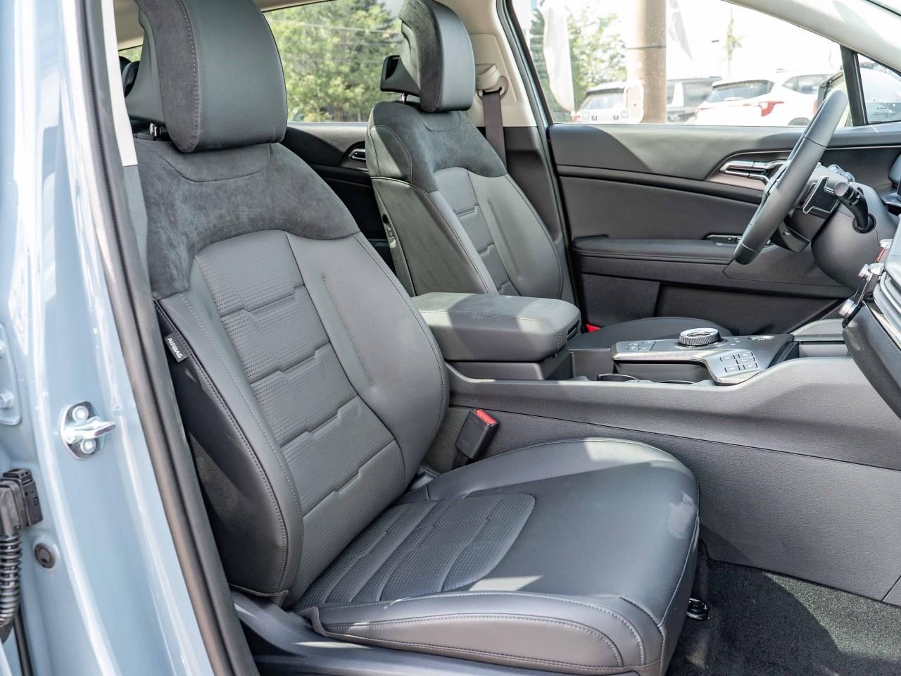 2026 Kia Sportage Hybrid SX AWD w/Black Interior Photo