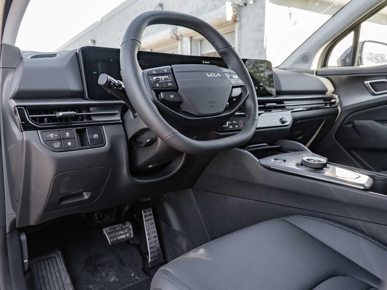 2026 Kia Sportage Plug-In Hybrid EX Premium AWD Photo