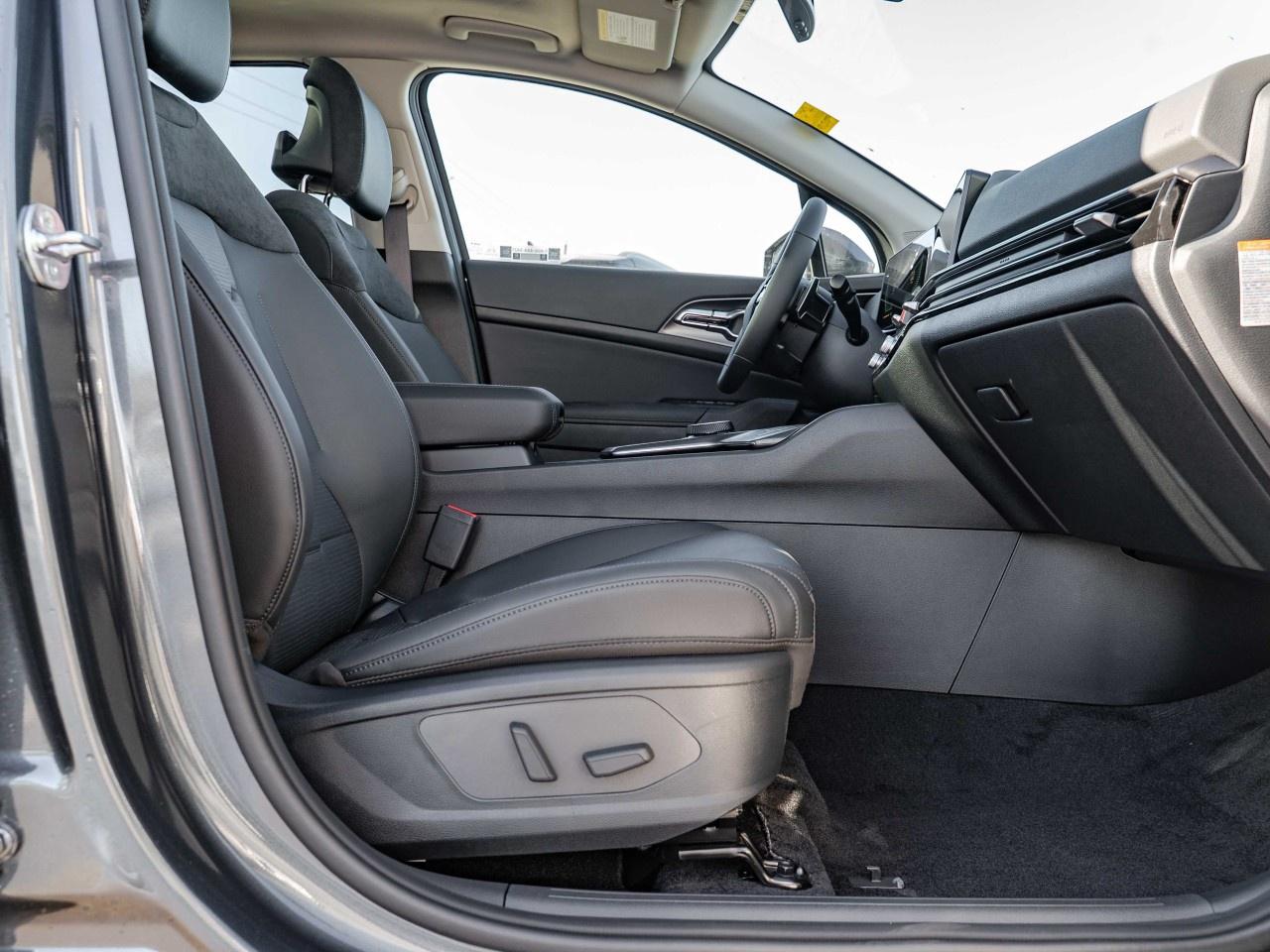 2026 Kia Sportage Plug-In Hybrid EX Premium AWD Photo