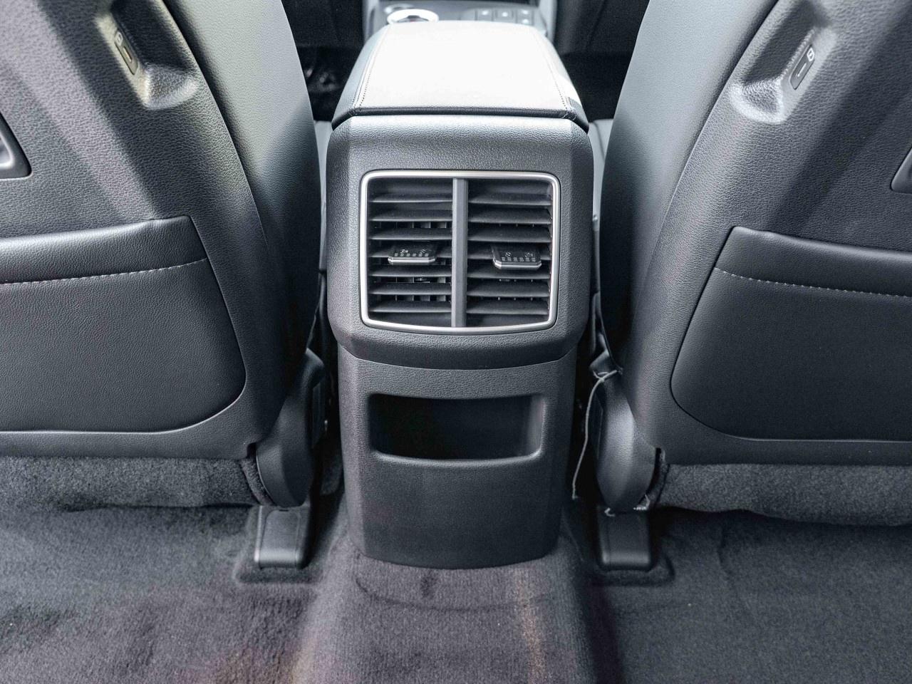 2026 Kia Sportage Plug-In Hybrid EX Premium AWD Photo