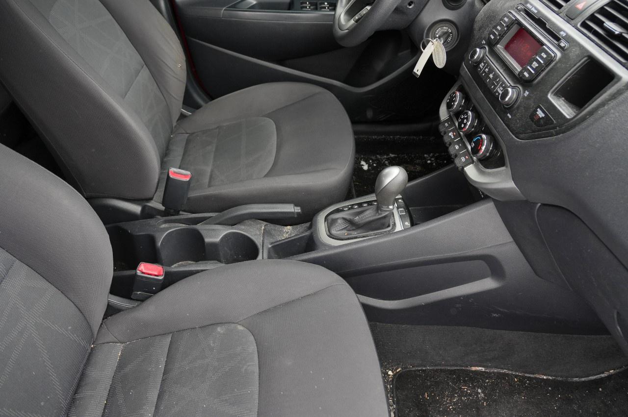 2014 Kia Rio 5dr HB Auto LX Photo