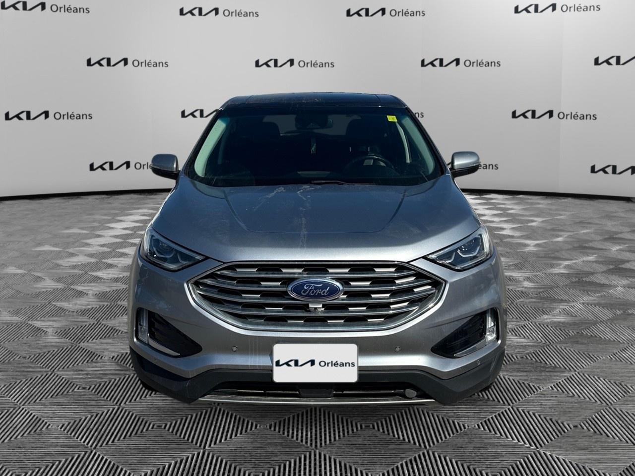 2020 Ford Edge Titanium AWD Photo