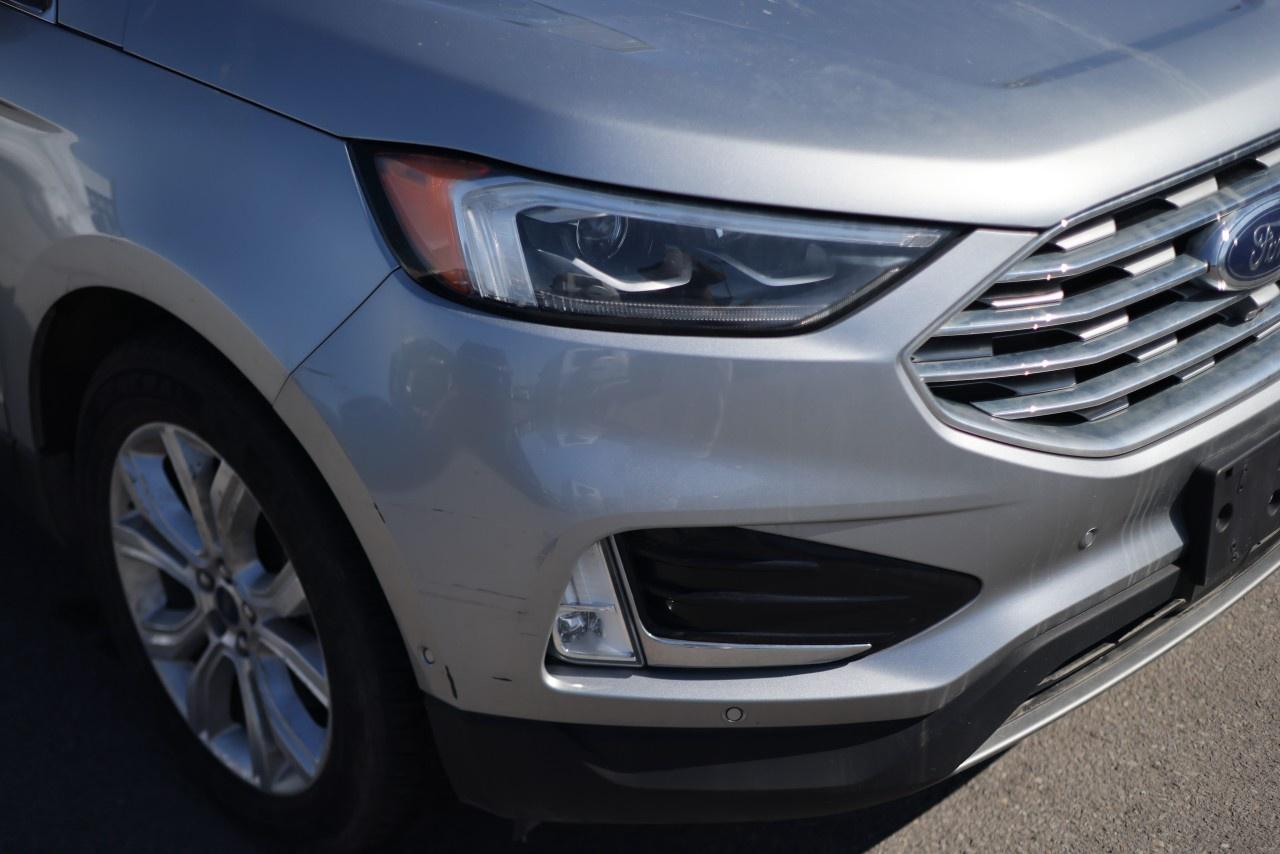 2020 Ford Edge Titanium AWD Photo