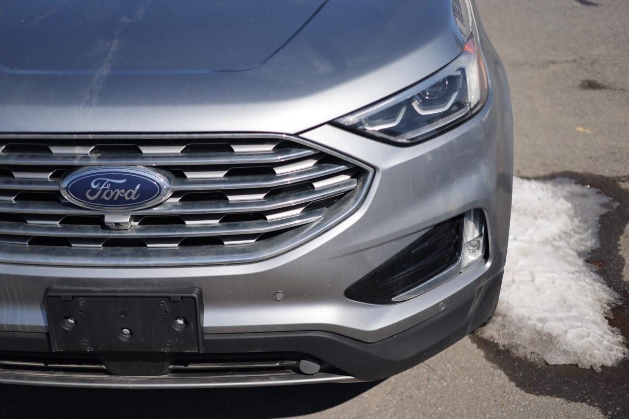 2020 Ford Edge Titanium AWD Photo