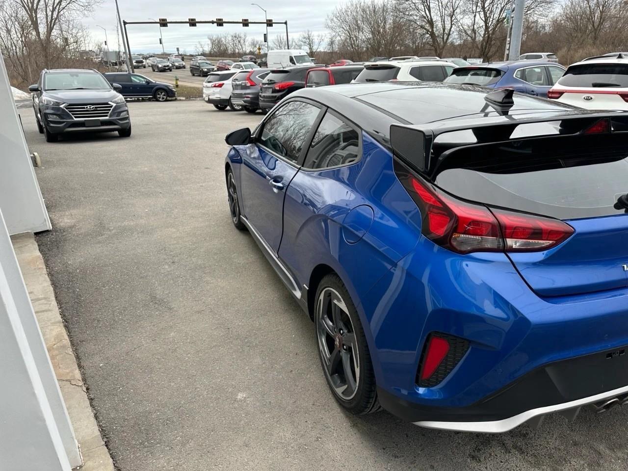 2019 Hyundai Veloster TURBO TECH Photo2