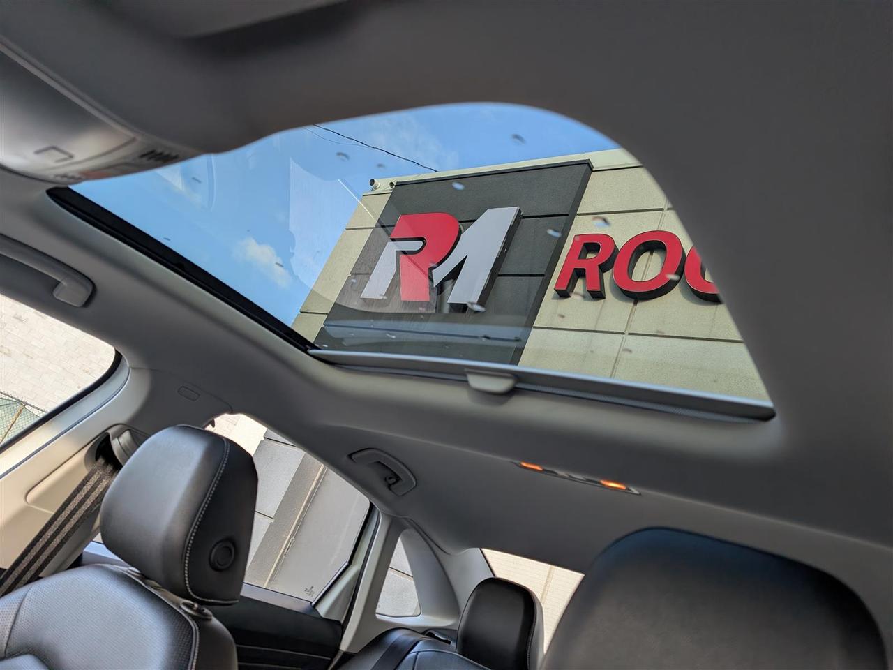 2024 Volkswagen Jetta HIGHLINE - NAVI - SUNROOF - LEATHER - TECH FEATS Photo