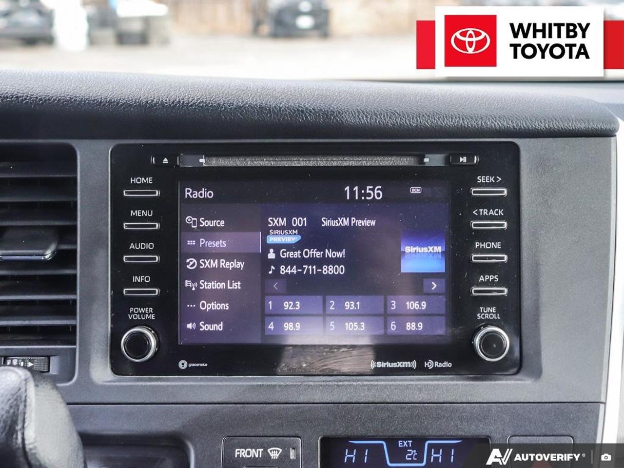 2018 Toyota Sienna LE 3.5L Photo