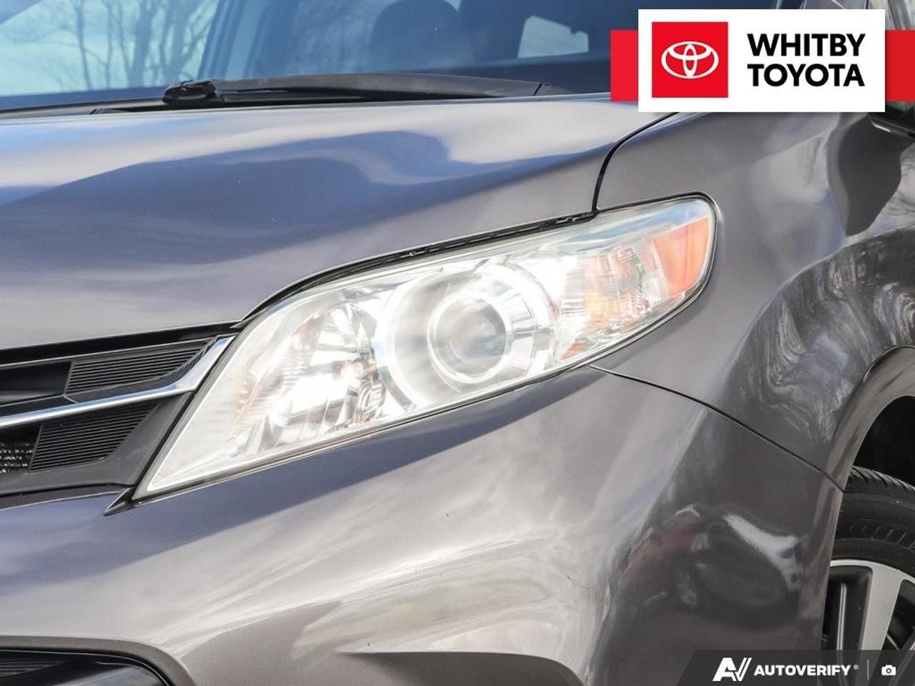 2018 Toyota Sienna LE 3.5L Photo