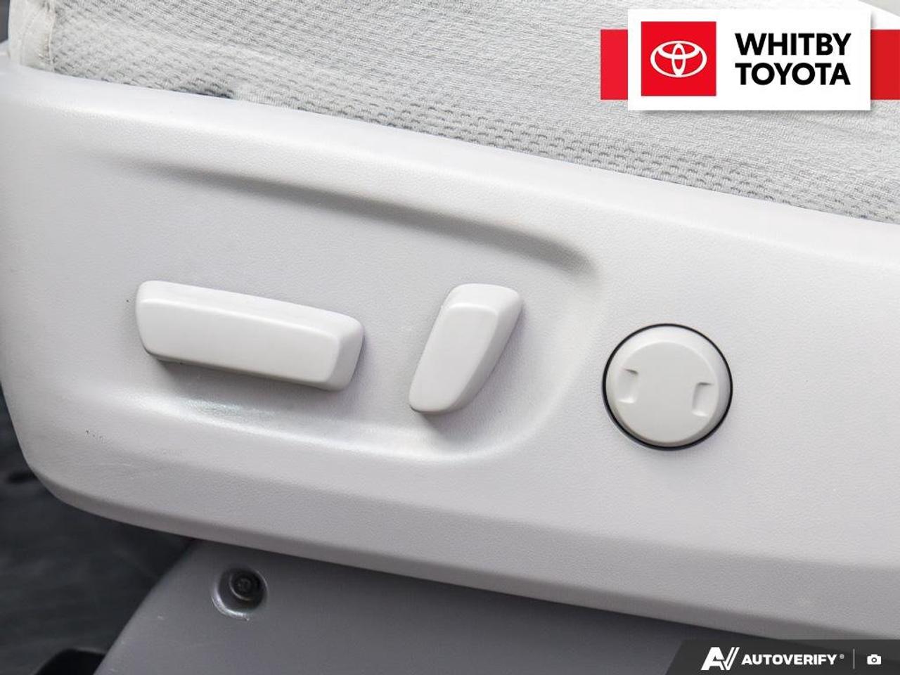 2018 Toyota Sienna LE 3.5L Photo