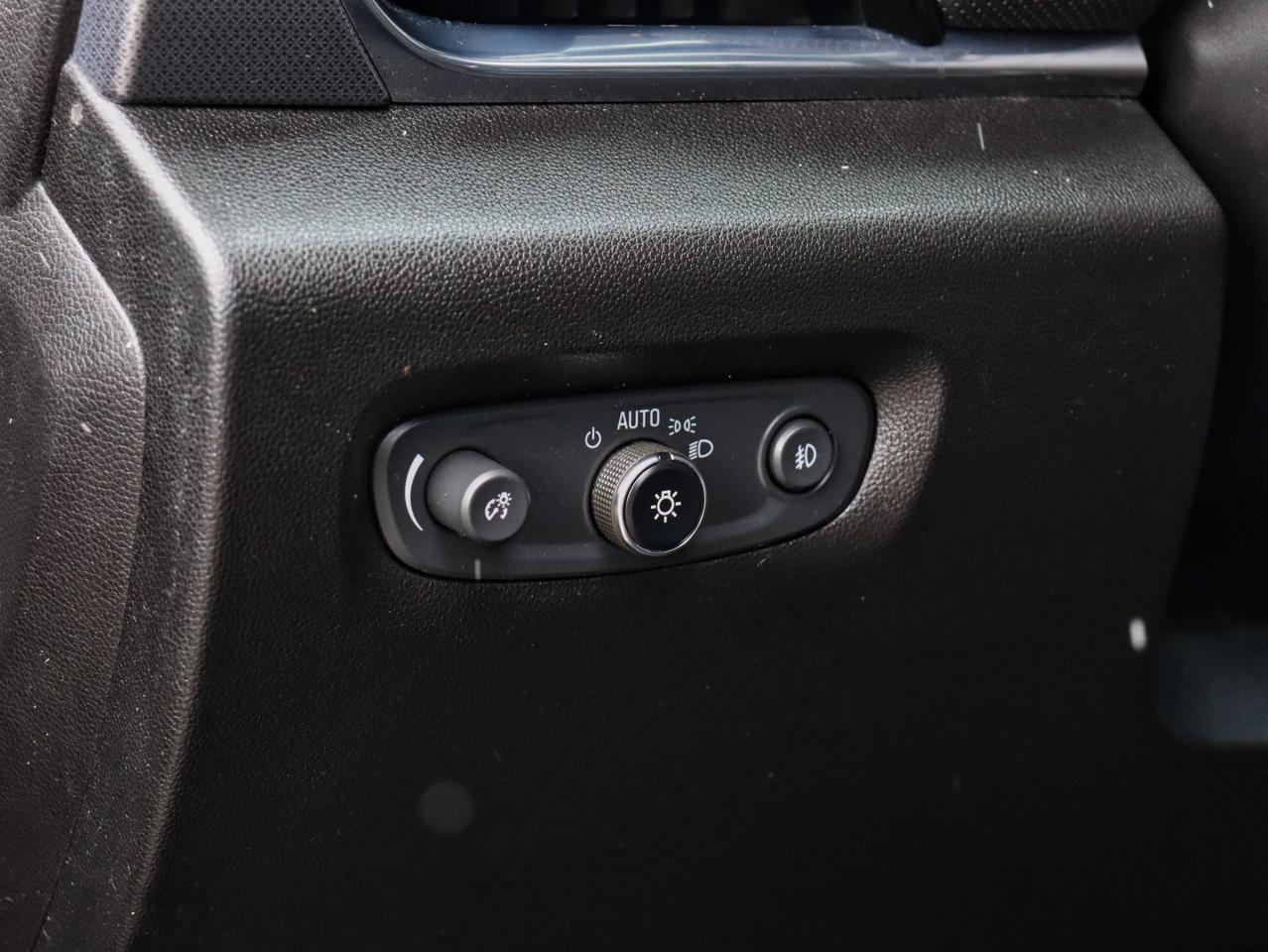 2019 Chevrolet Traverse Premier Photo