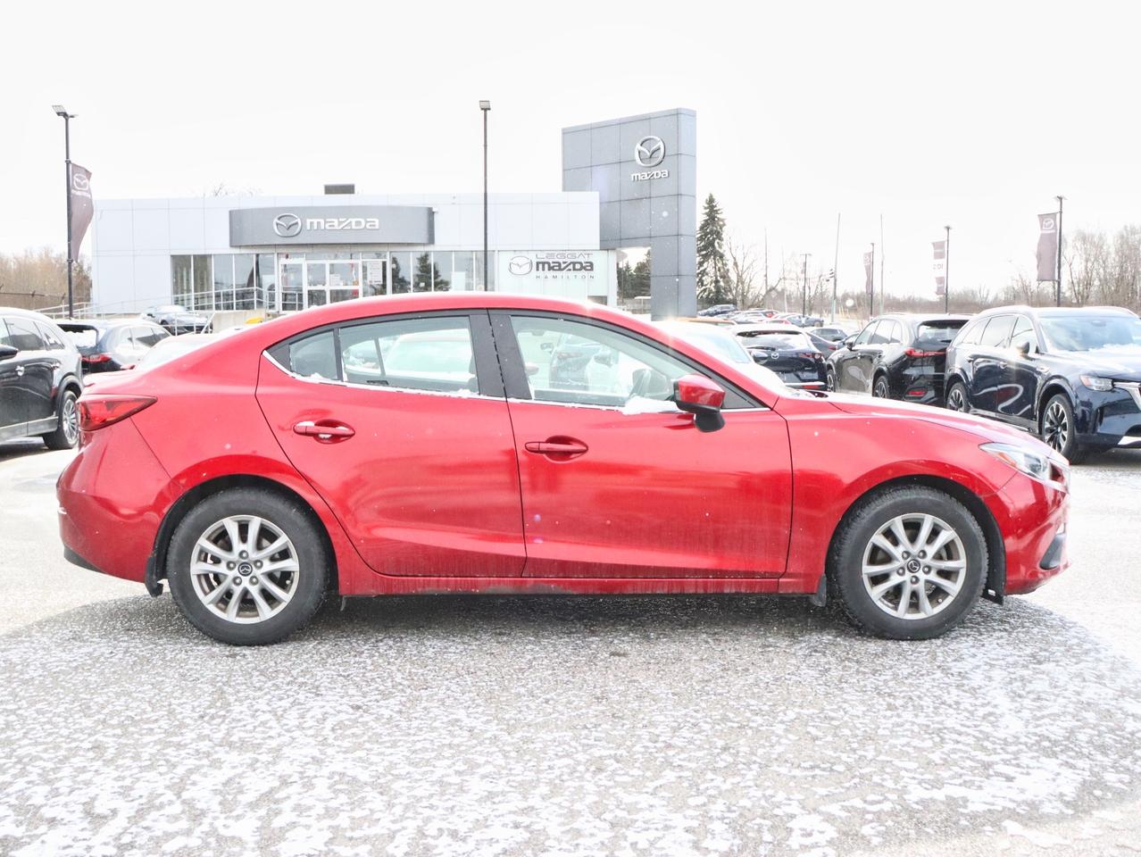 2016 Mazda MAZDA3 GS Photo