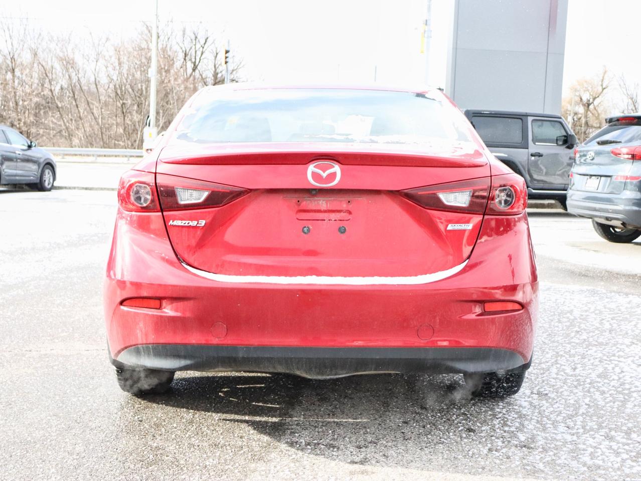 2016 Mazda MAZDA3 GS Photo