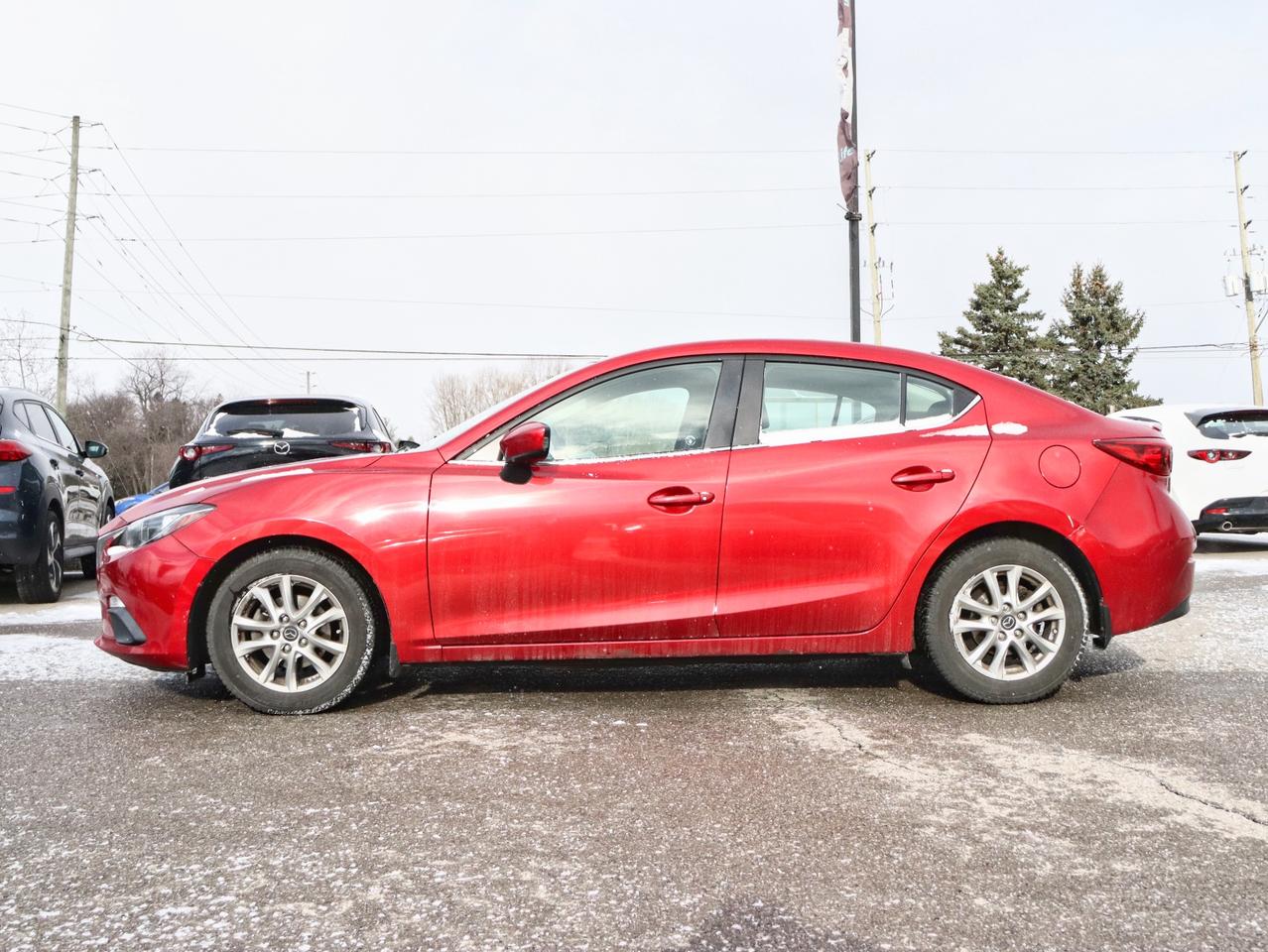 2016 Mazda MAZDA3 GS Photo