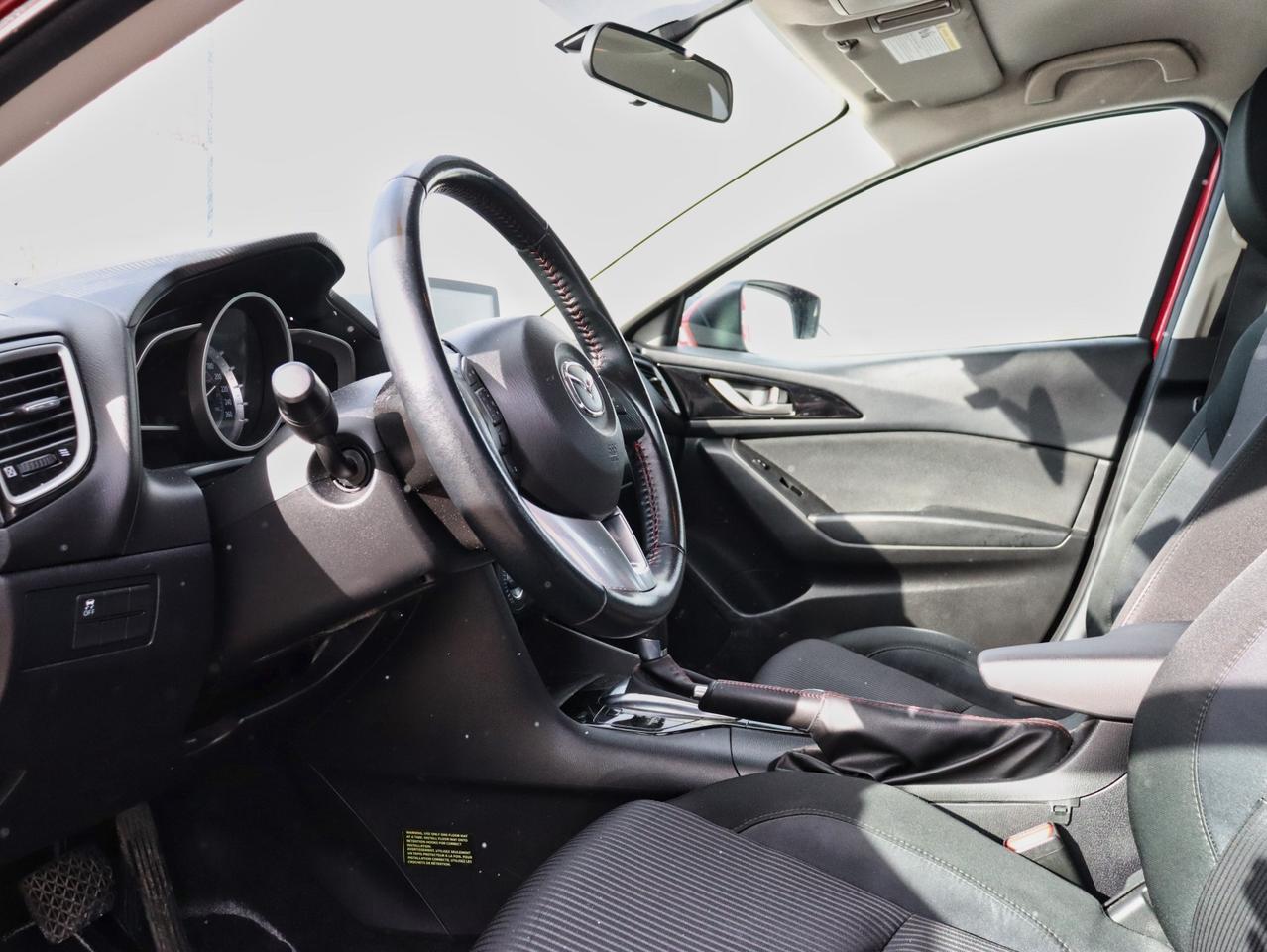 2016 Mazda MAZDA3 GS Photo