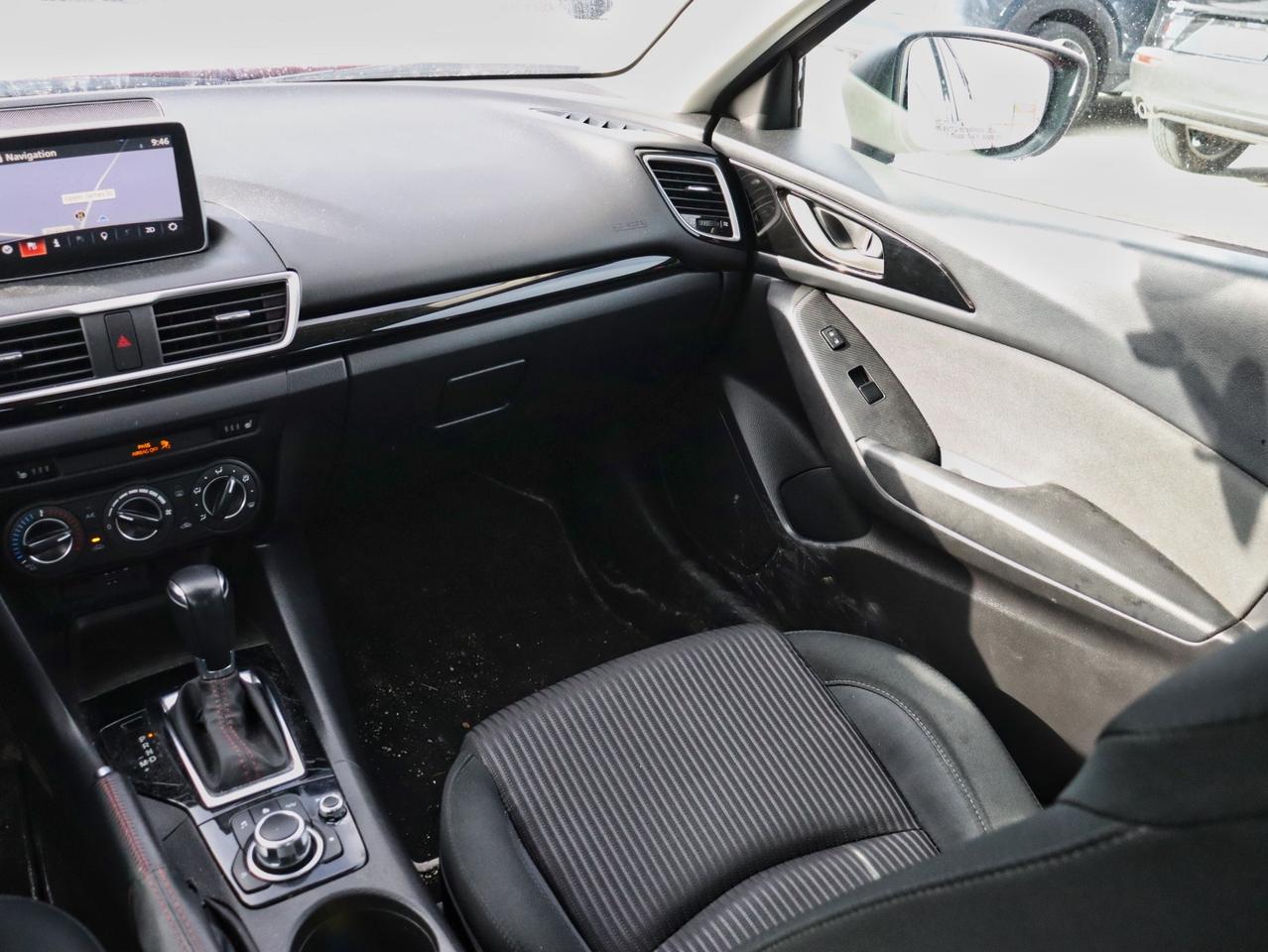 2016 Mazda MAZDA3 GS Photo