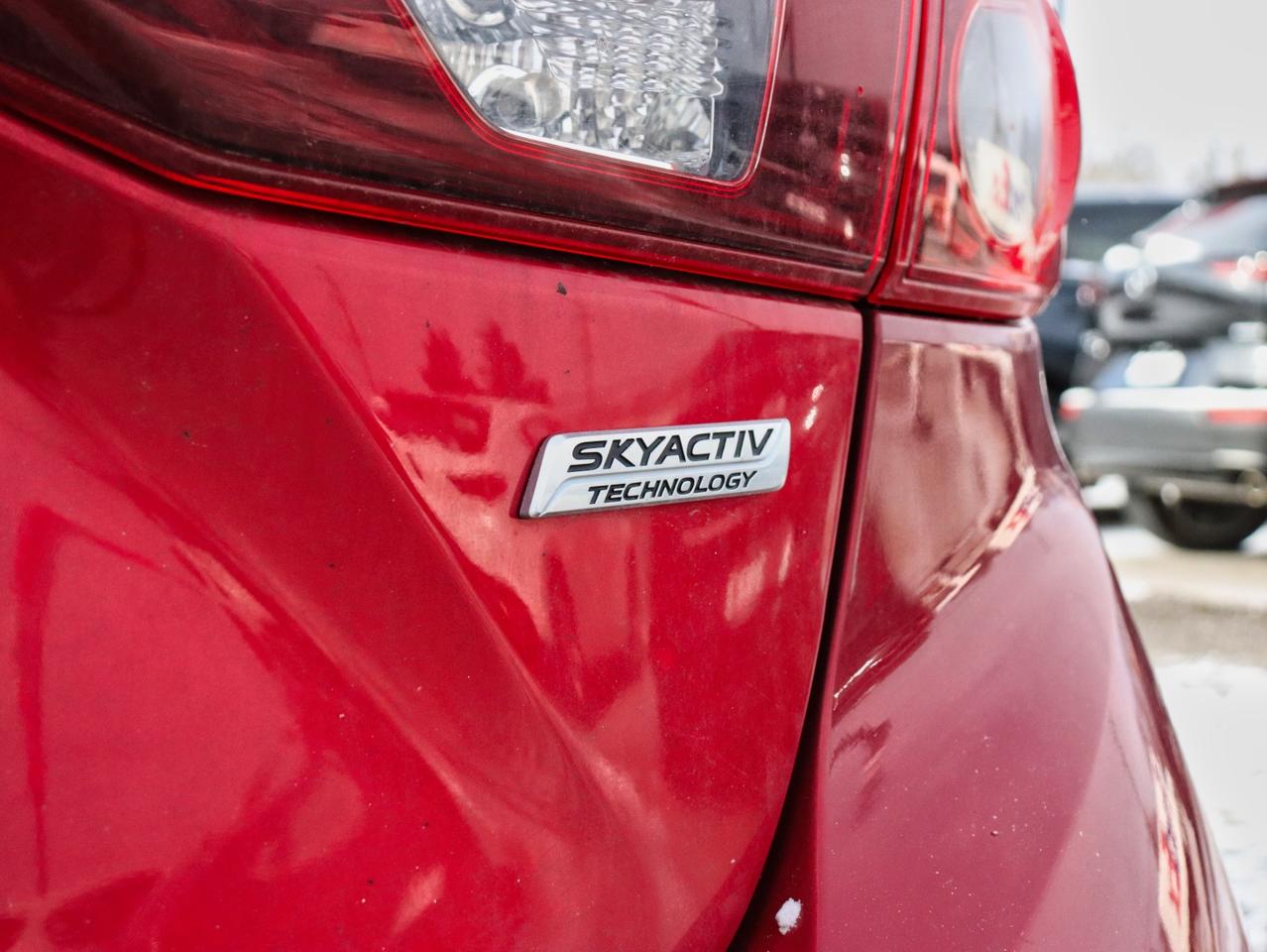 2016 Mazda MAZDA3 GS Photo