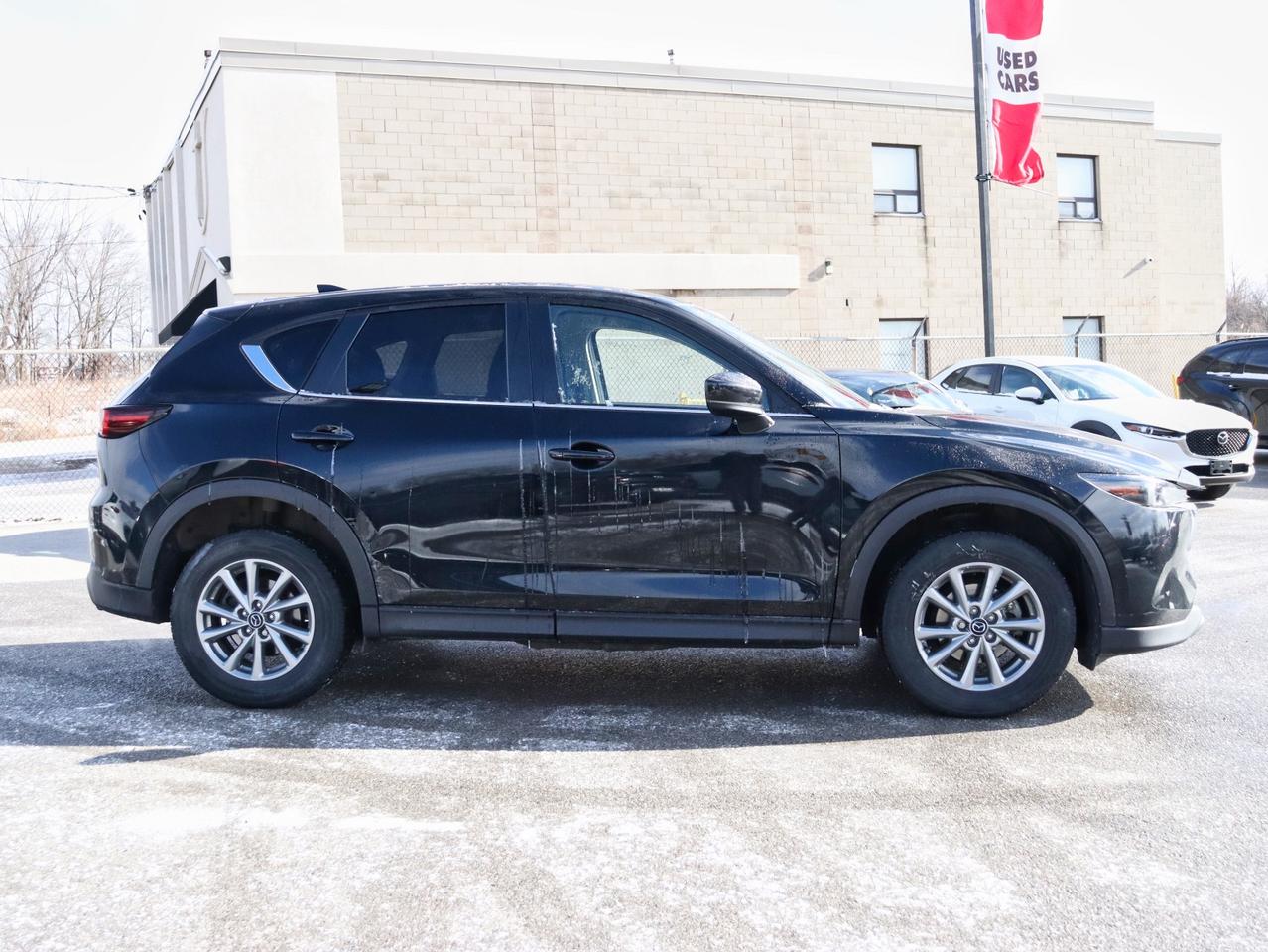 2022 Mazda CX-5 GS Photo2