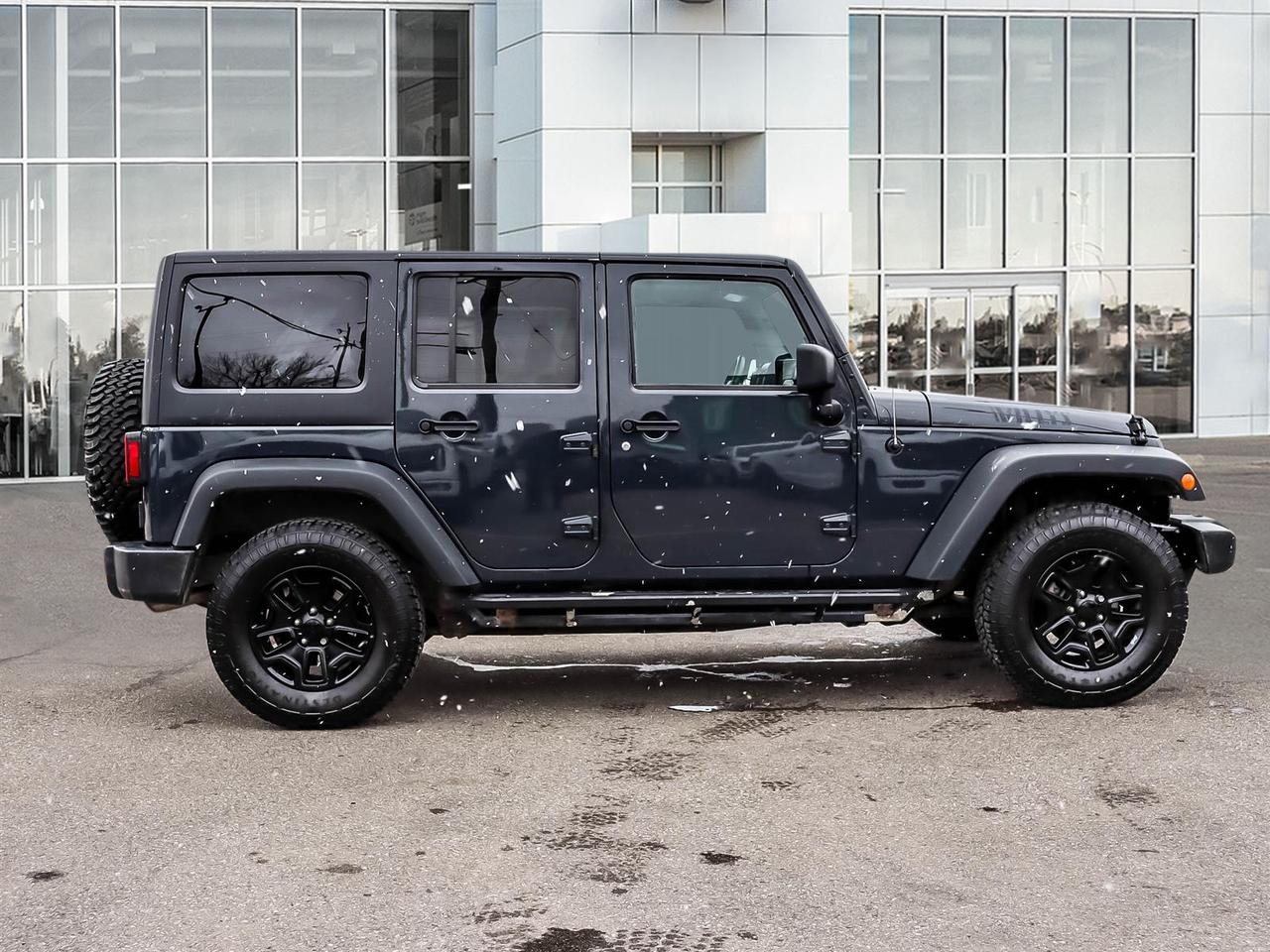 2017 Jeep WRANGLER UNLIMITED WILLYS WHEELER Photo