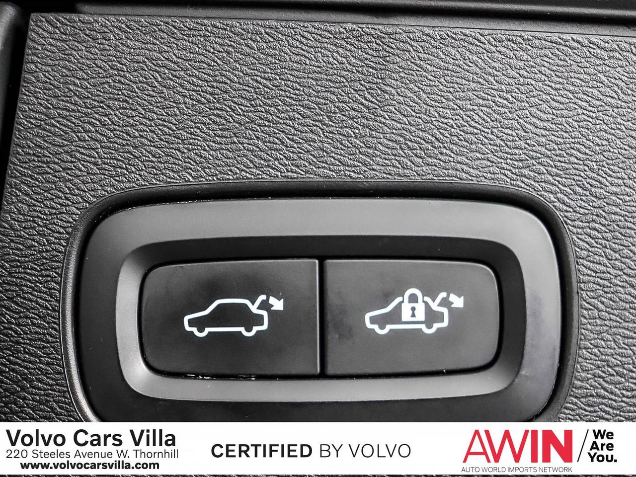2020 Volvo XC60 T6 AWD Inscription Photo