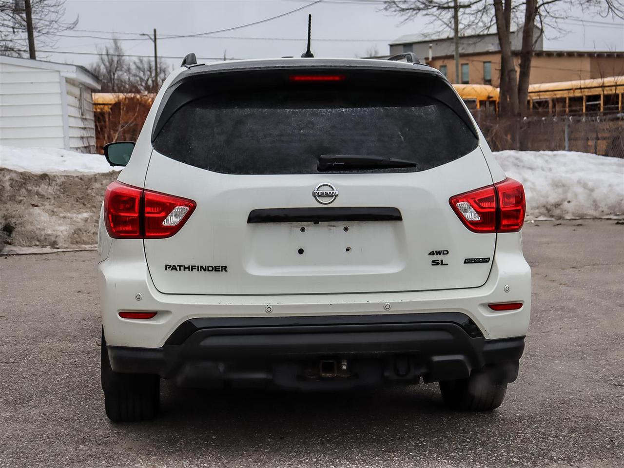 2018 Nissan Pathfinder  Photo