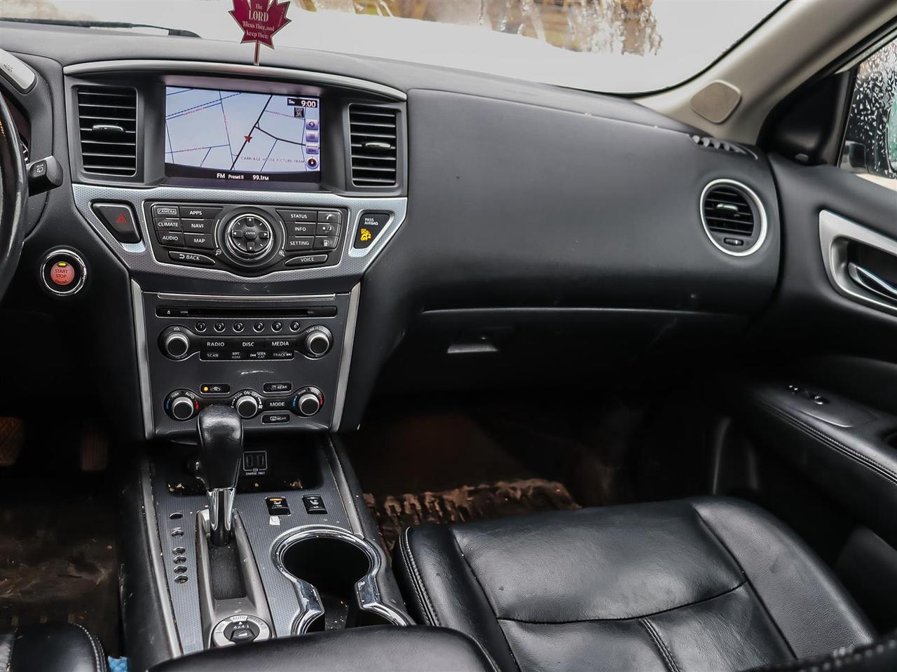 2018 Nissan Pathfinder  Photo