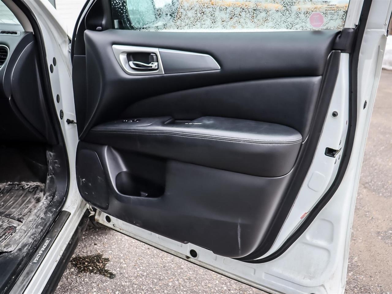 2018 Nissan Pathfinder  Photo
