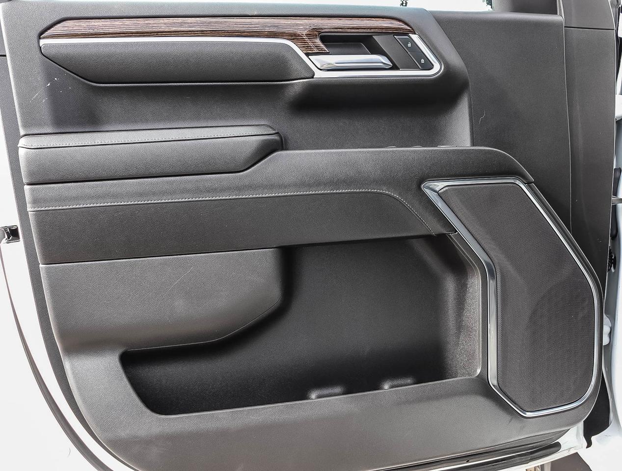 2024 GMC Sierra 1500 ELEVATION Photo