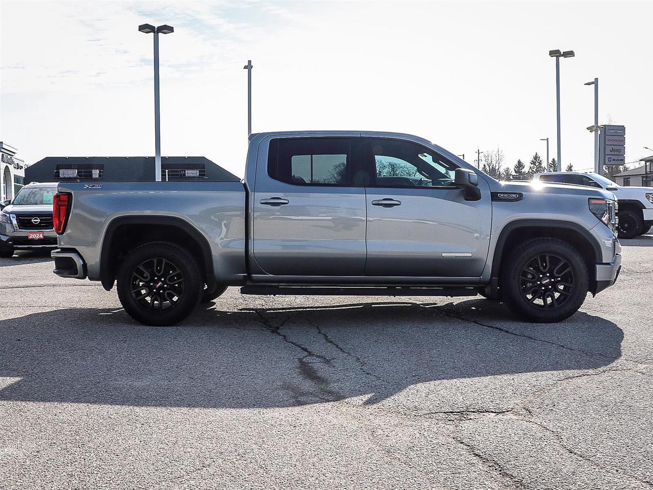 2023 GMC Sierra 1500 ELEVATION Photo