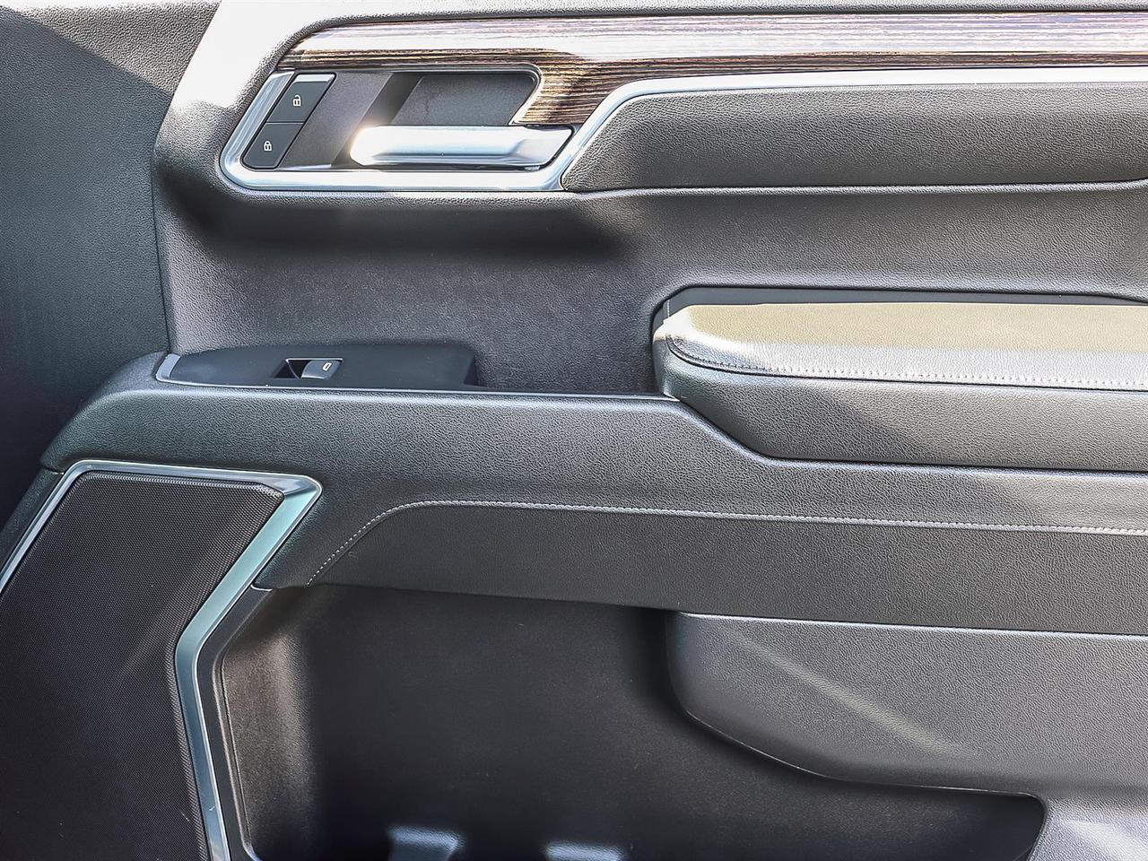 2023 GMC Sierra 1500 ELEVATION Photo