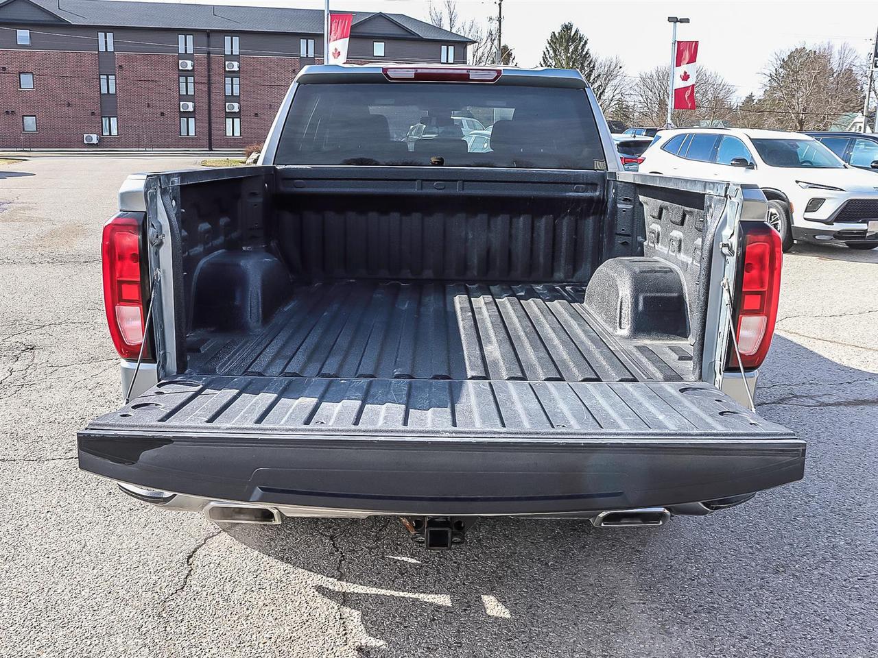 2023 GMC Sierra 1500 ELEVATION Photo