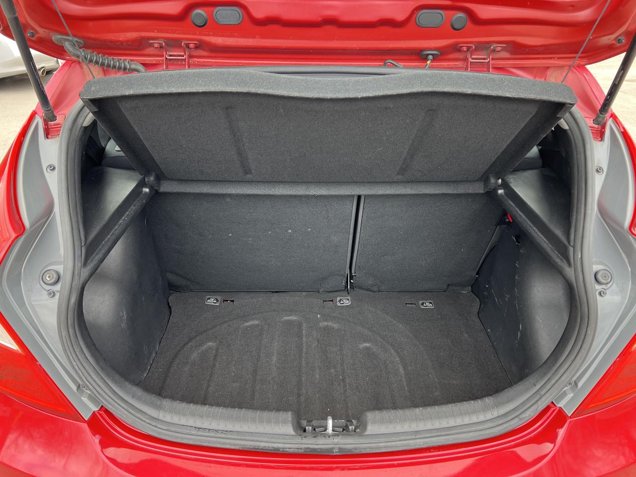 2017 Hyundai Accent SE Photo