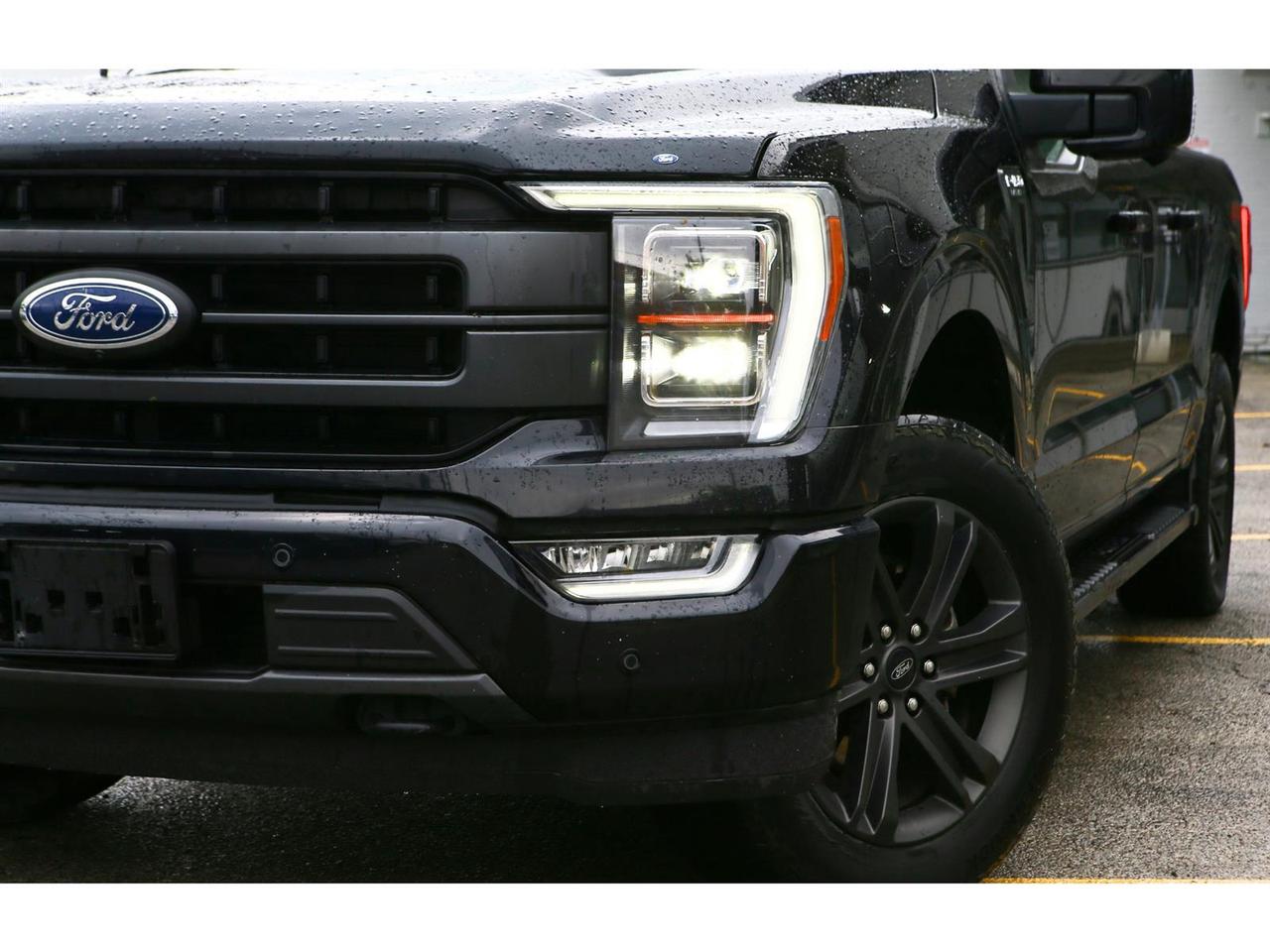 2022 Ford F-150 Lariat SuperCrew 4X4 Panoramic Roof | FX4 | Power Tail Gate | 360 Camera Photo