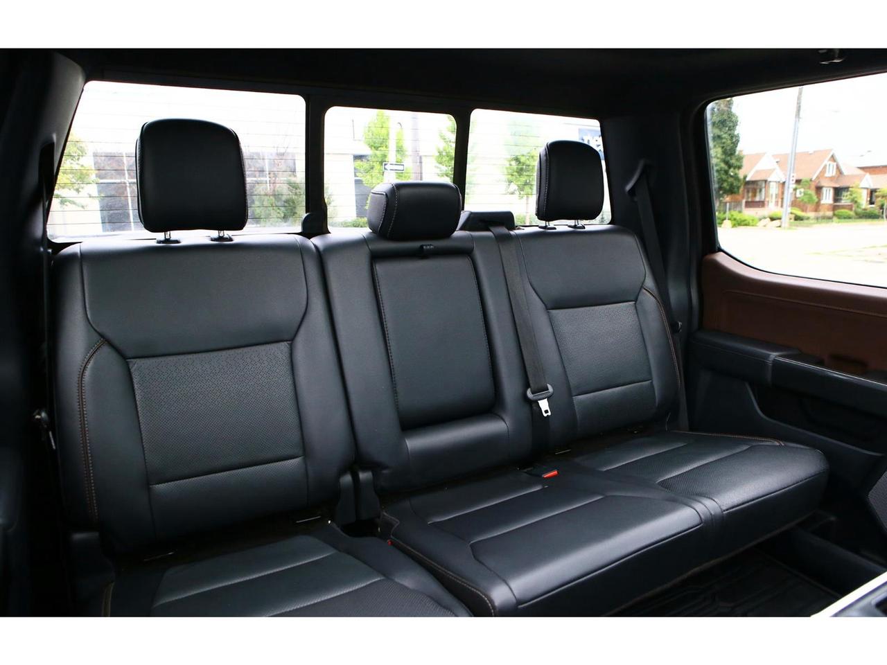 2022 Ford F-150 Lariat SuperCrew 4X4 Panoramic Roof | FX4 | Power Tail Gate | 360 Camera Photo