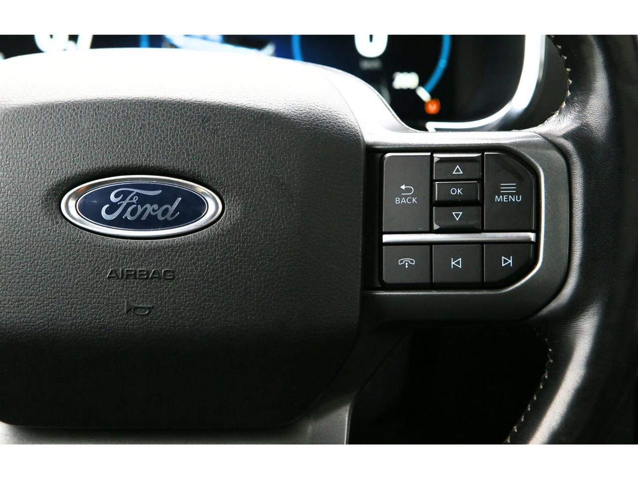 2022 Ford F-150 Lariat SuperCrew 4X4 Panoramic Roof | FX4 | Power Tail Gate | 360 Camera Photo