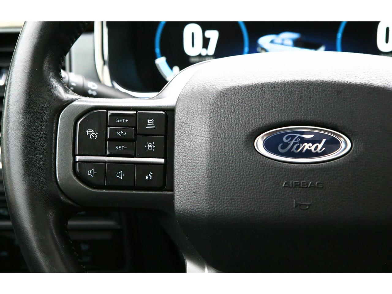 2022 Ford F-150 Lariat SuperCrew 4X4 Panoramic Roof | FX4 | Power Tail Gate | 360 Camera Photo