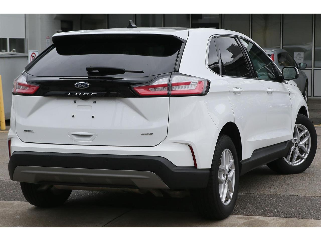 2024 Ford Edge SEL -AWD | Panoramic Roof | Cold Weather Pkg | ActiveX Seating Material Photo