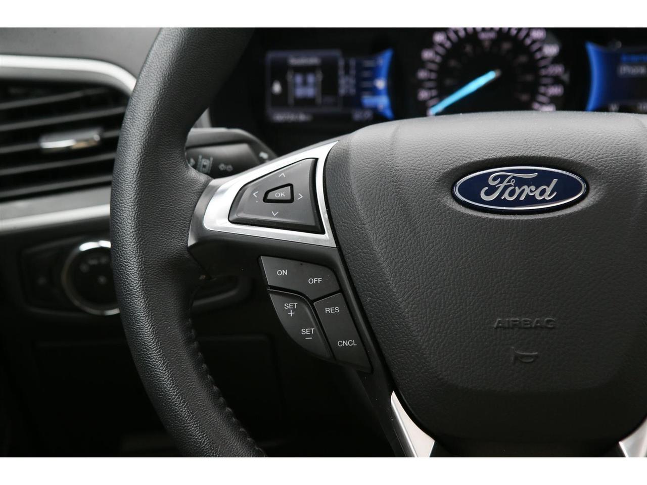 2024 Ford Edge SEL -AWD | Panoramic Roof | Cold Weather Pkg | ActiveX Seating Material Photo