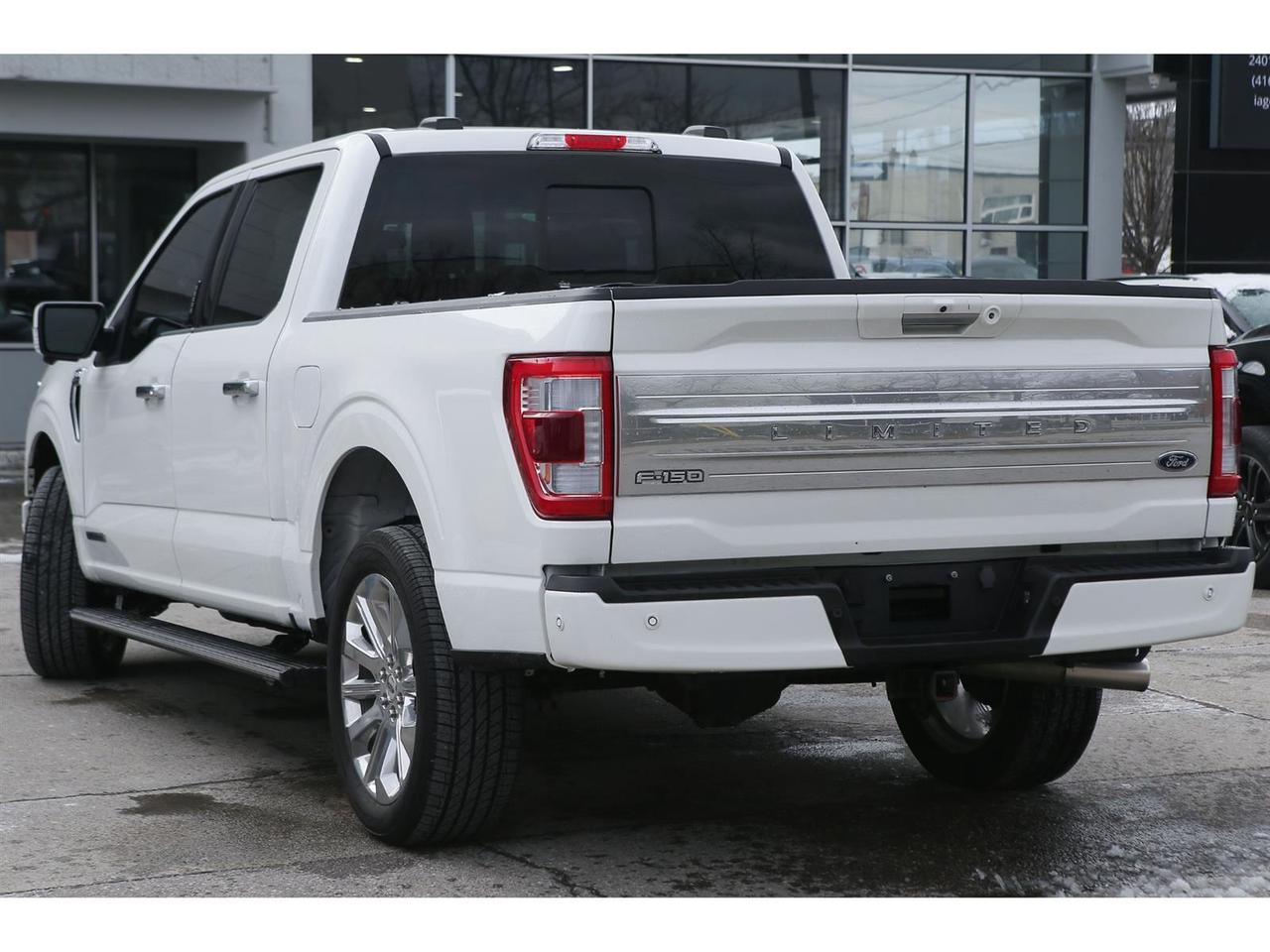2023 Ford F-150 Limited 4X4 PowerBoost | 22 inch Whls | Pano Roof | 12 Inch Touch Screen | Photo4