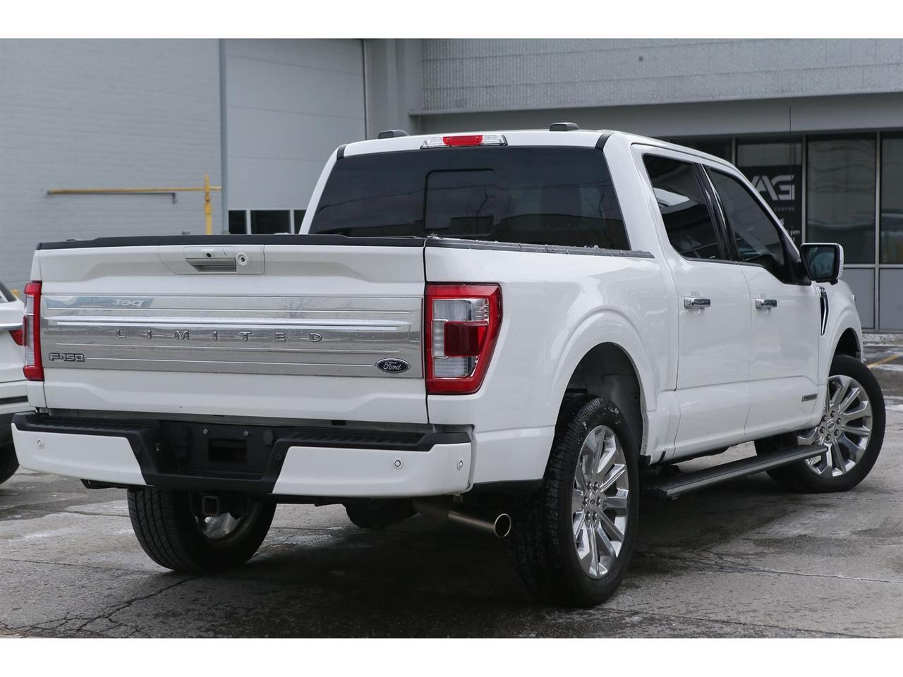 2023 Ford F-150 Limited 4X4 PowerBoost | 22 inch Whls | Pano Roof | 12 Inch Touch Screen | Photo