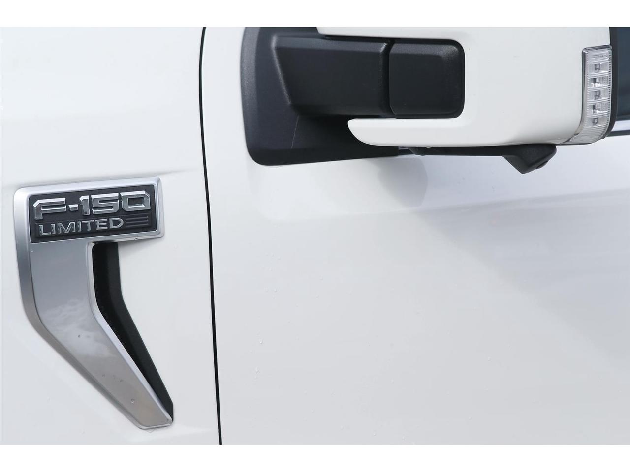 2023 Ford F-150 Limited 4X4 PowerBoost | 22 inch Whls | Pano Roof | 12 Inch Touch Screen | Photo
