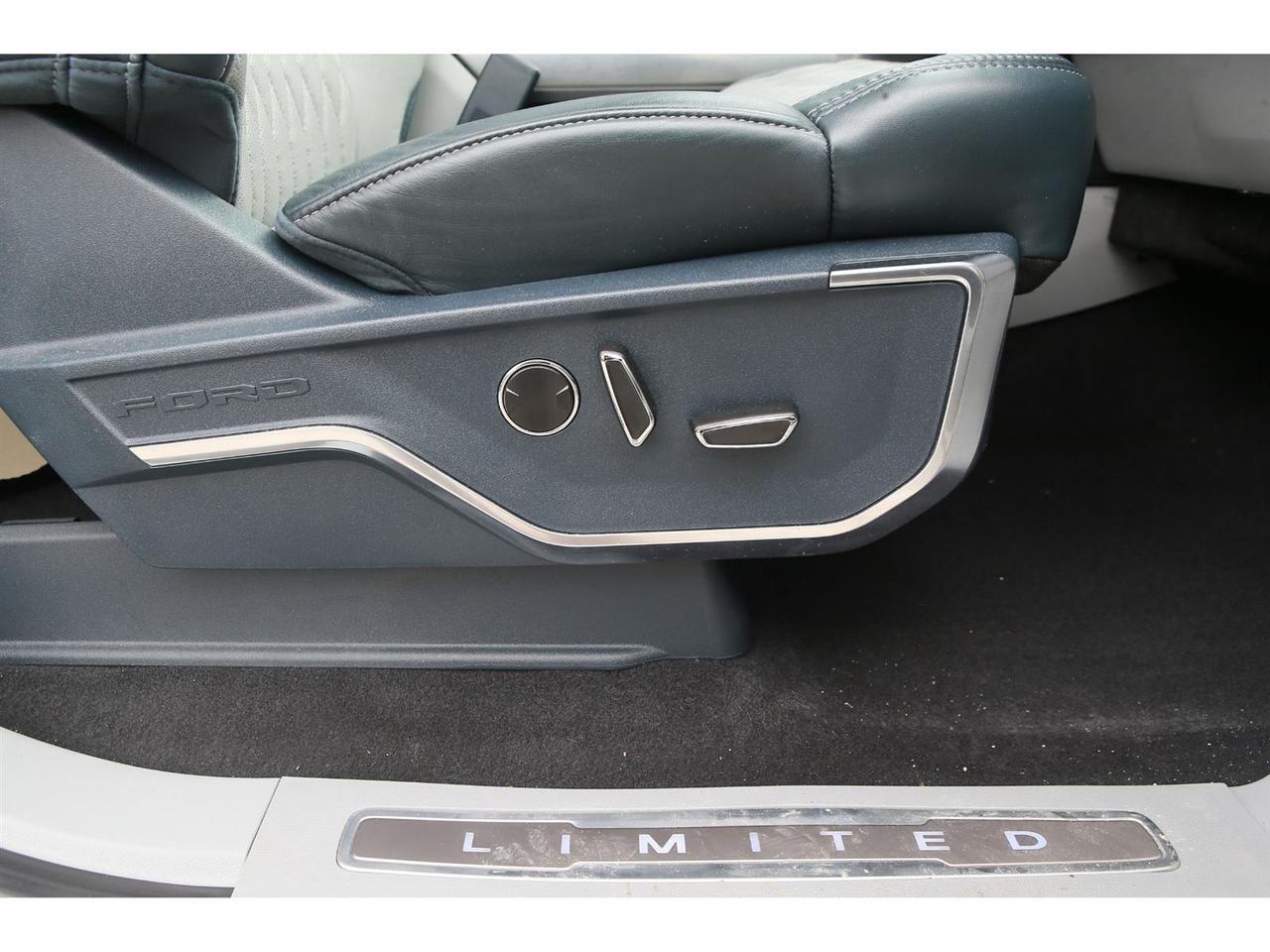 2023 Ford F-150 Limited 4X4 PowerBoost | 22 inch Whls | Pano Roof | 12 Inch Touch Screen | Photo