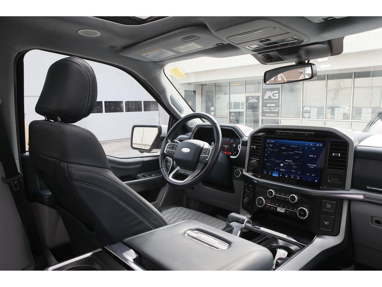 2023 Ford F-150 Limited 4X4 PowerBoost | 22 inch Whls | Pano Roof | 12 Inch Touch Screen | Photo
