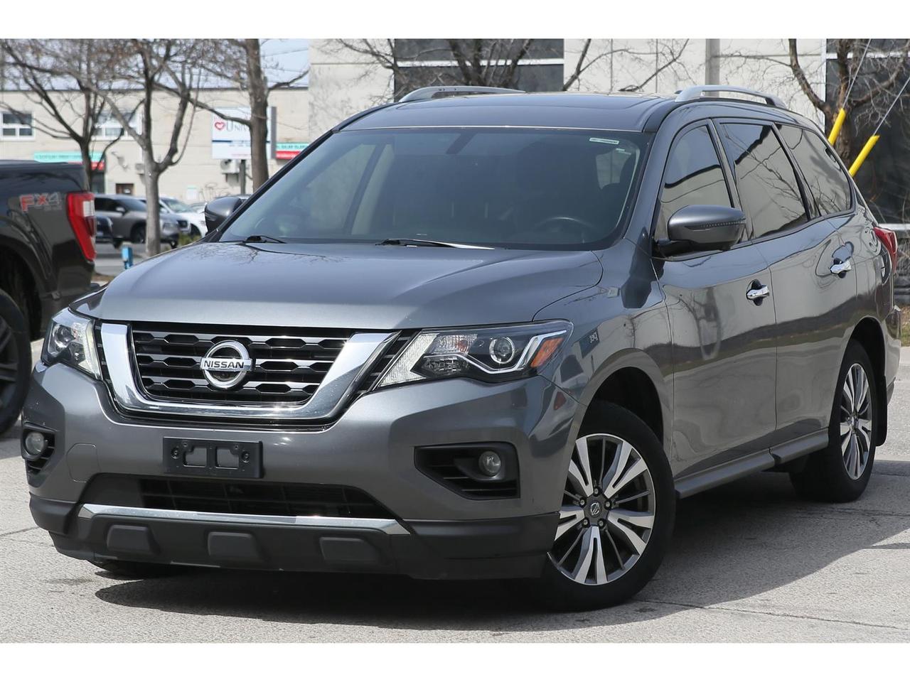 2020 Nissan Pathfinder SL 4WD Photo