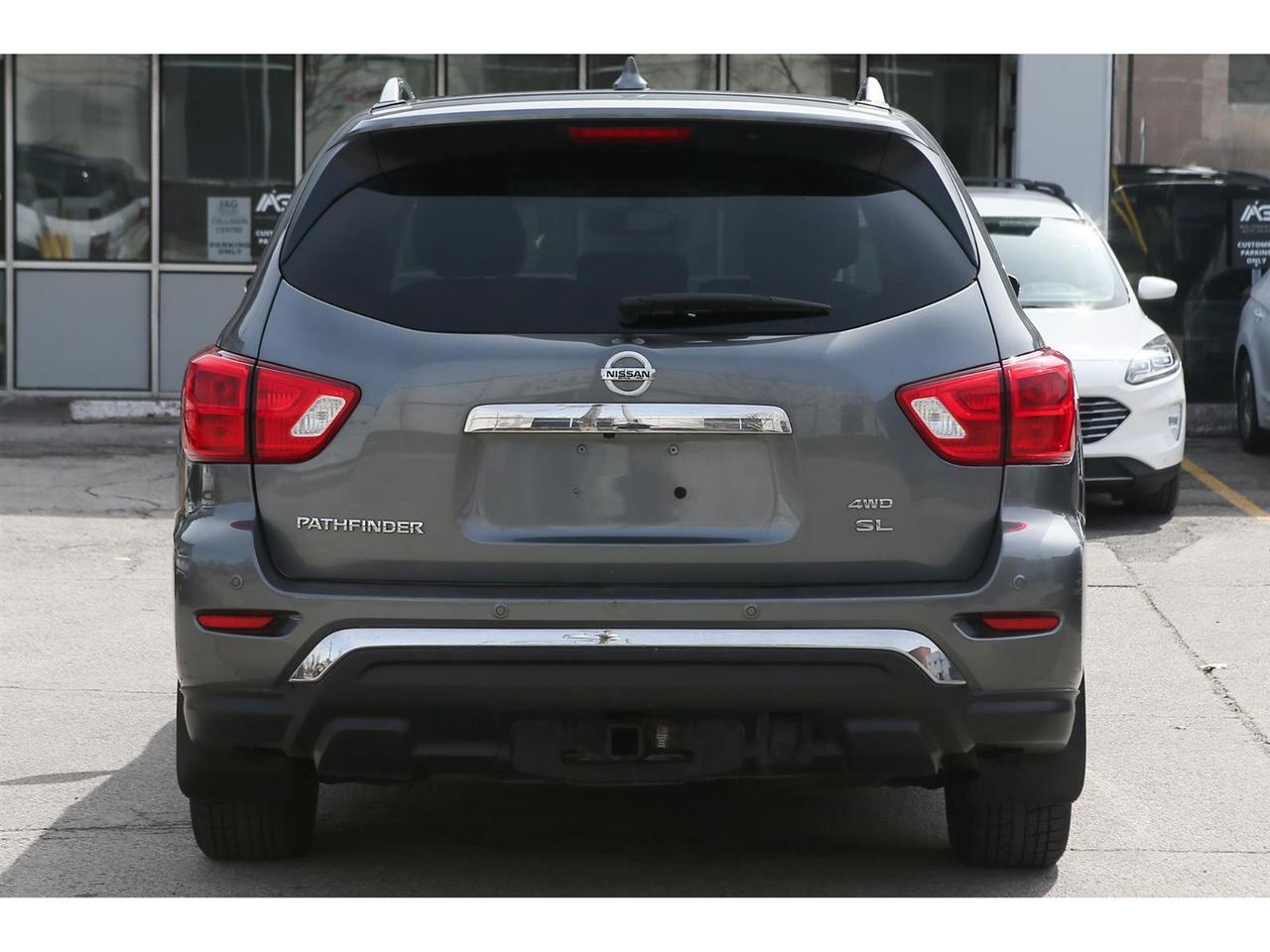 2020 Nissan Pathfinder SL 4WD Photo