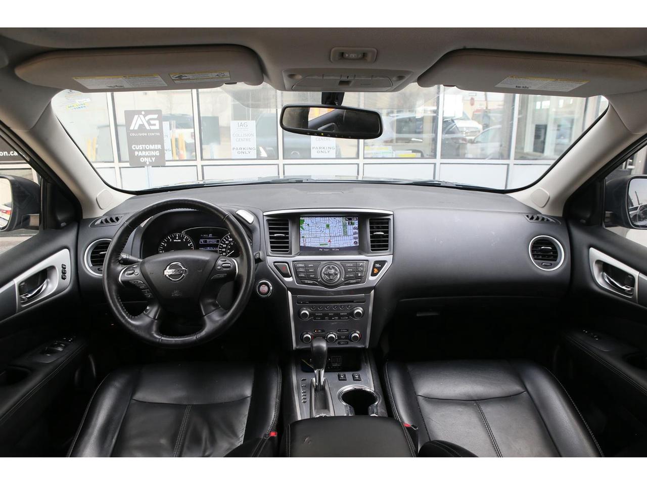 2020 Nissan Pathfinder SL 4WD Photo