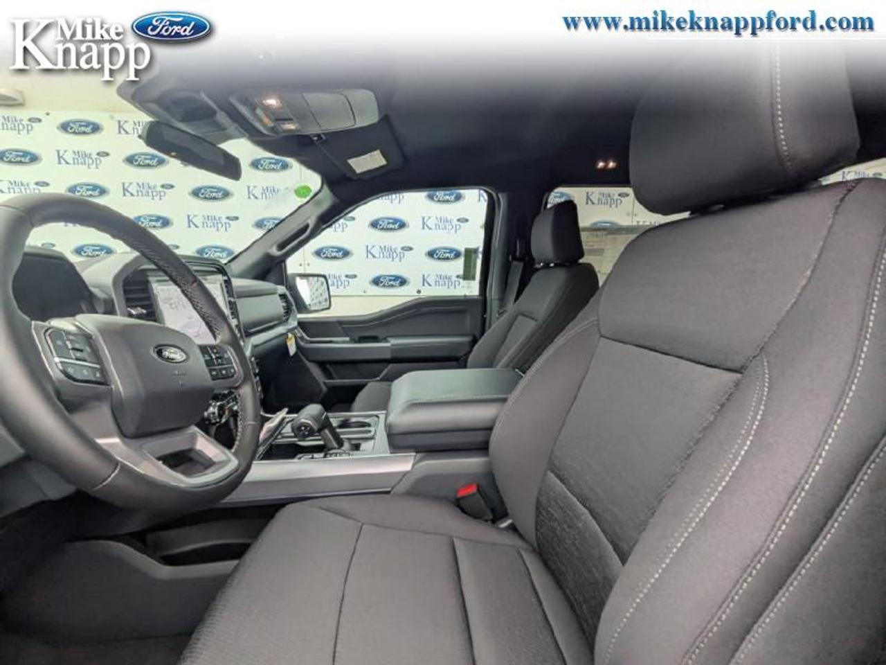 2026 Ford F-150 XLT Photo