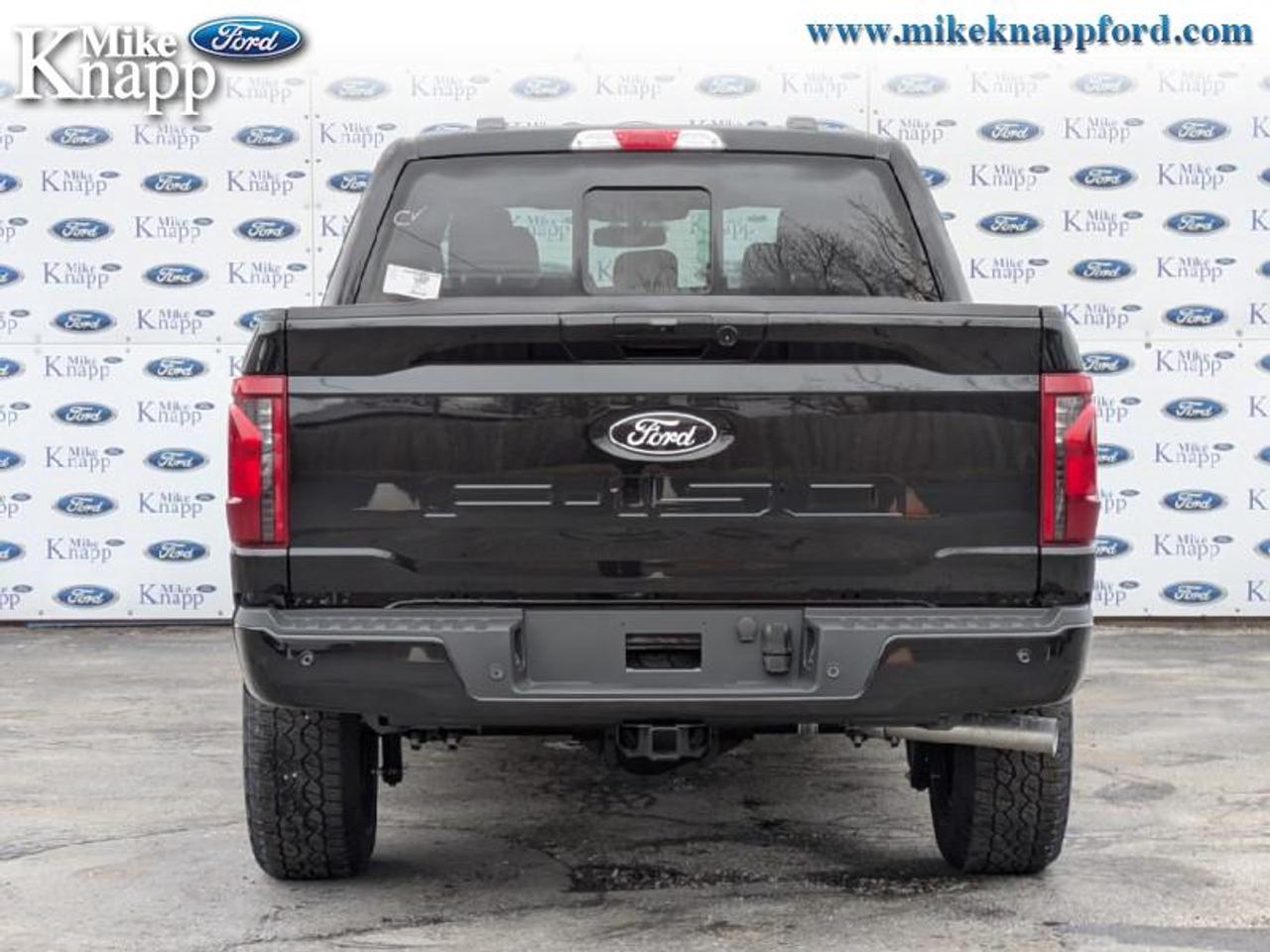 2026 Ford F-150 XLT Photo3