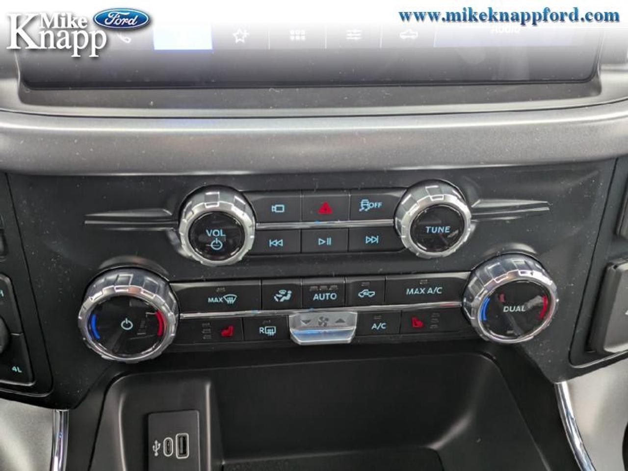 2026 Ford F-150 XLT Photo