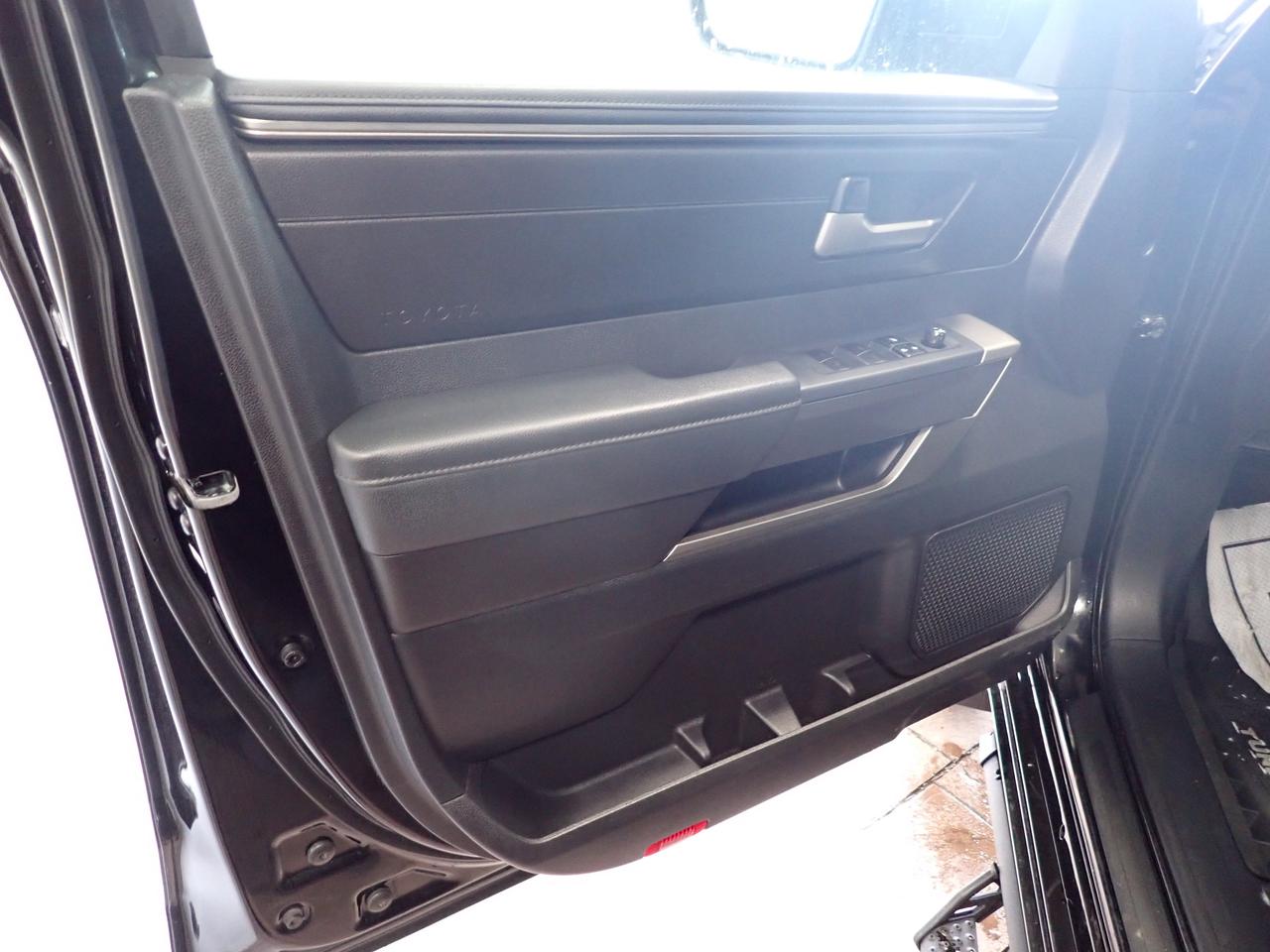 2022 Toyota Tundra SR 4WD DOUBLE CAB Photo